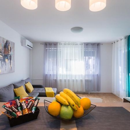 Apartman Lariva Osijek Bagian luar foto